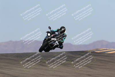 media/Apr-15-2022-Apex Assassins (Fri) [[9fb2e50610]]/Trackday Level 2/Session 2/Turns 9 and 10 Set 1/